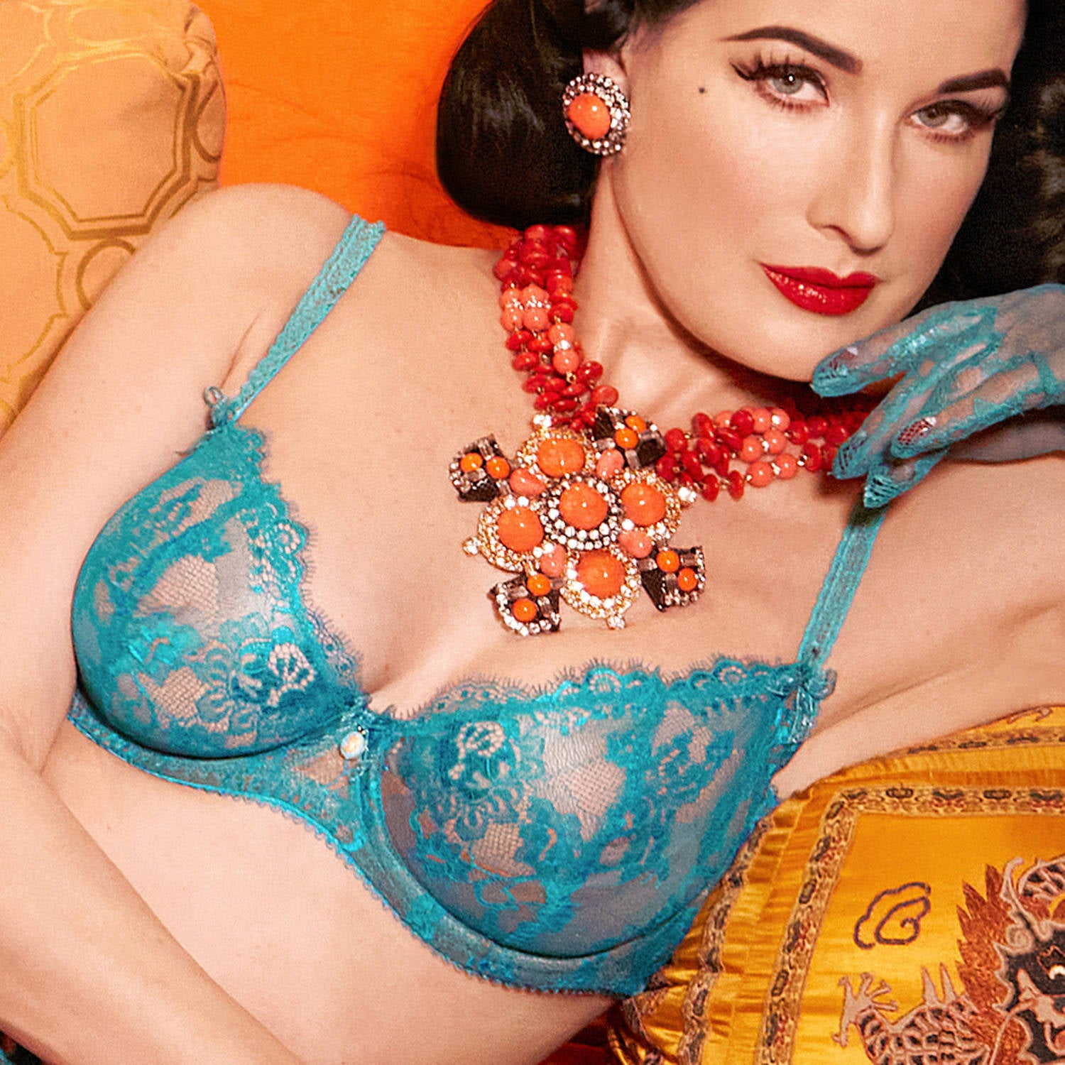 Savoir Faire Bra In Turquoise By Dita Von Teese - 32-34 DD-H