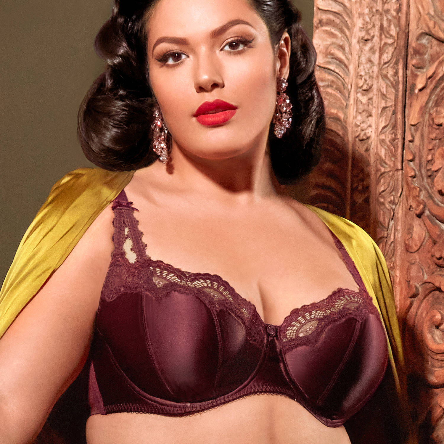 Star Lift  Curve Bra in Plum By Dita Von Teese - 38C-44F