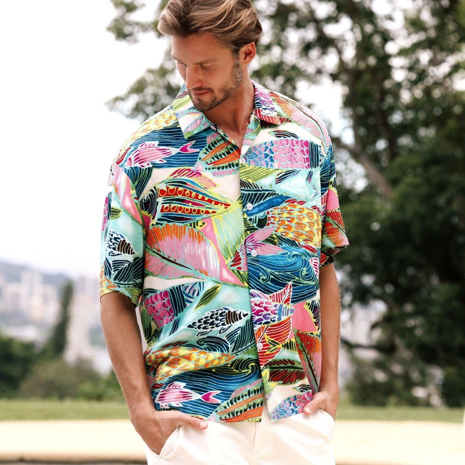 Men's Retro Shirt - Rainbow Bay