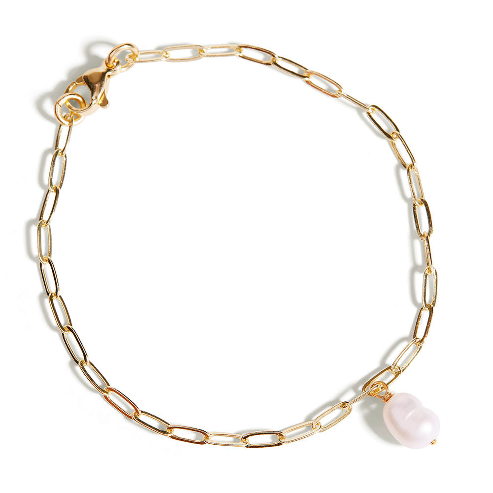 Yellow Gold Plated Pearl Paperclip Bracelet | Meraki Jewellery