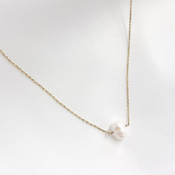 Gold Pearl Necklace