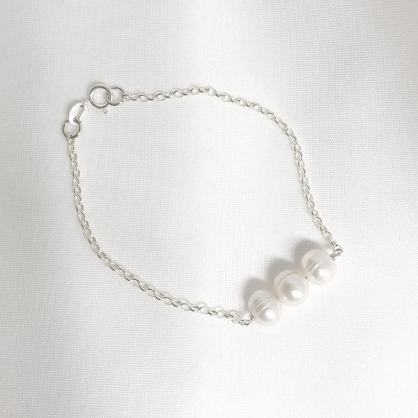 Silver Pearl Bracelet