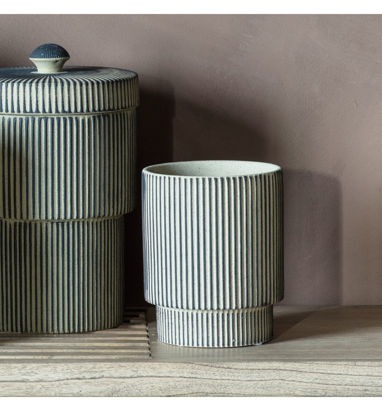 Product photograph of Olivia S Inca Textured Pot Outlet from Olivia's