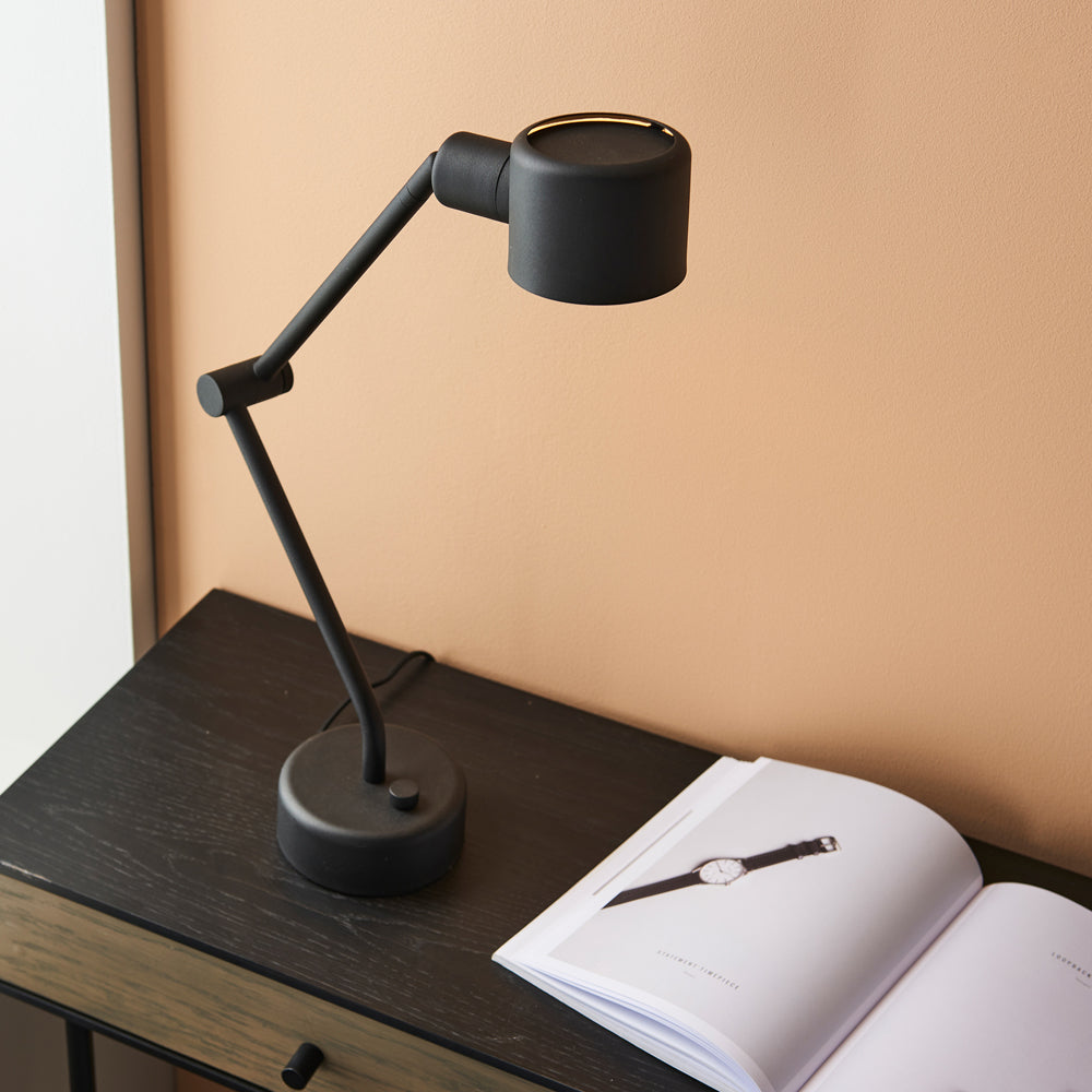 Product photograph of Olivia S Faye Table Lamp In Black Outlet from Olivia's.