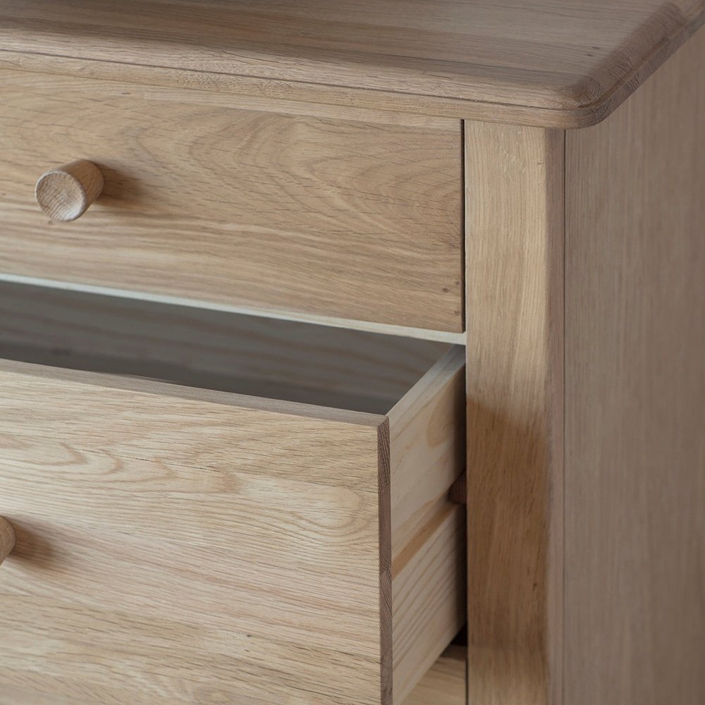 Product photograph of Gallery Interiors Wycombe 5 Drawer Chest from Olivia's.