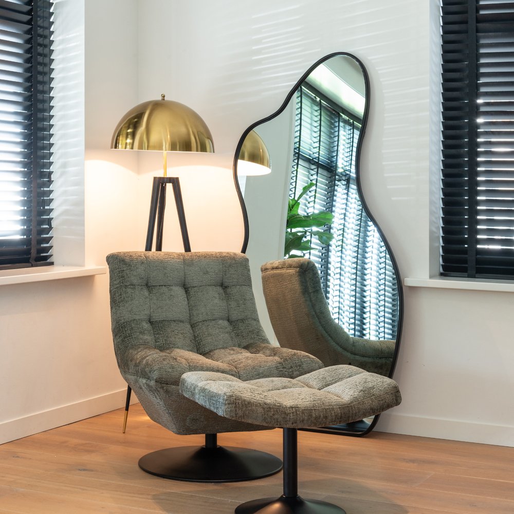 Product photograph of Richmond Interiors Alton Mirror from Olivia's.