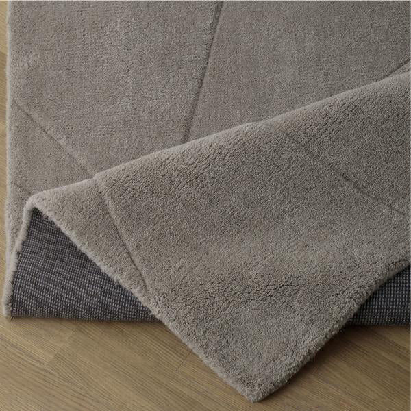 Product photograph of Andrew Martin Fabrice Rug Grey 305 X 4 X 244cm from Olivia's.