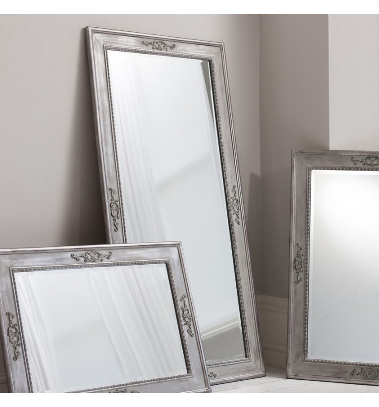 Gallery Direct Ellesmere Leaner Mirror