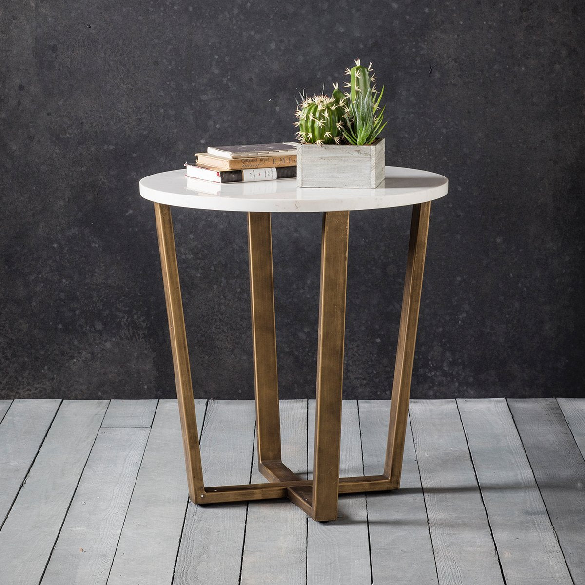 Hudson Living Cleo Round Marble Side Table In Gold