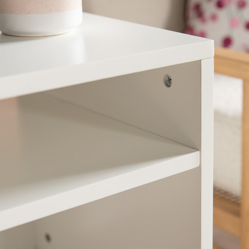 Product photograph of Gallery Interiors Holbrook Side Table In White from Olivia's.