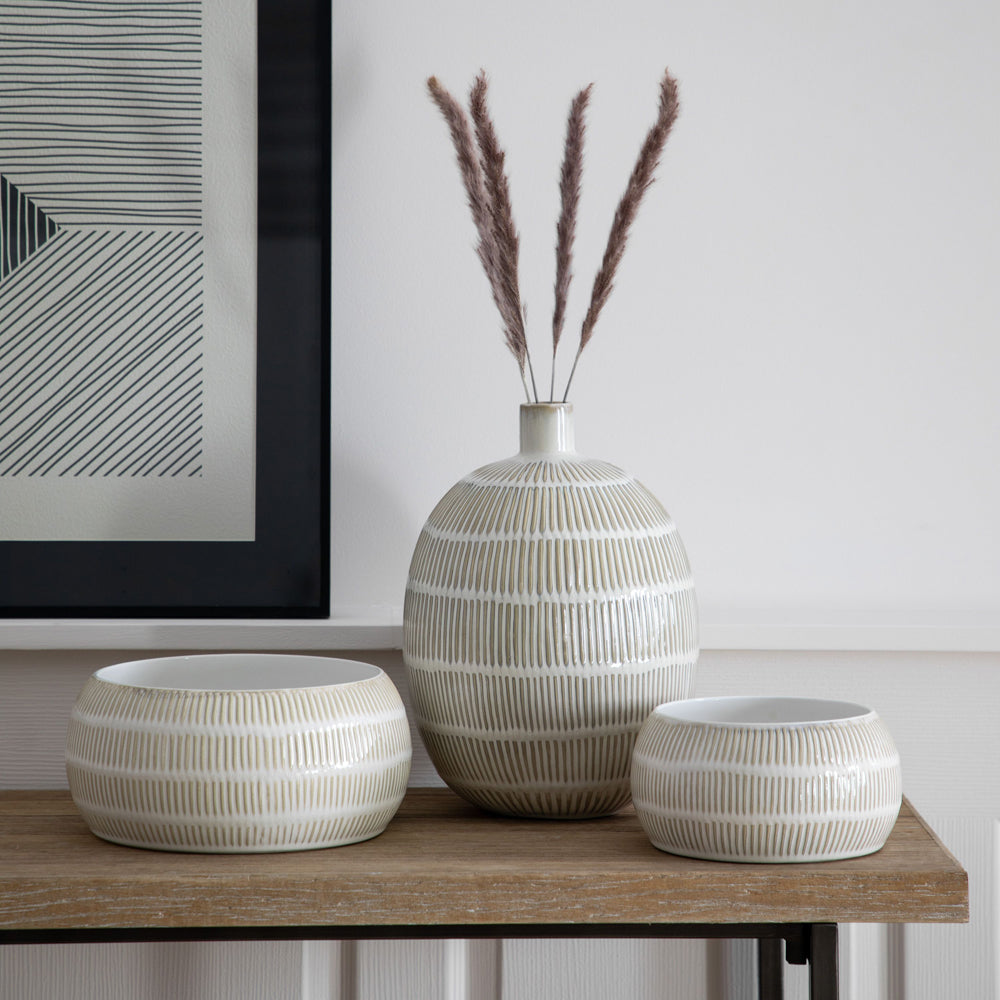 Product photograph of Gallery Interiors Azealia Bowl Natural And White Large from Olivia's.
