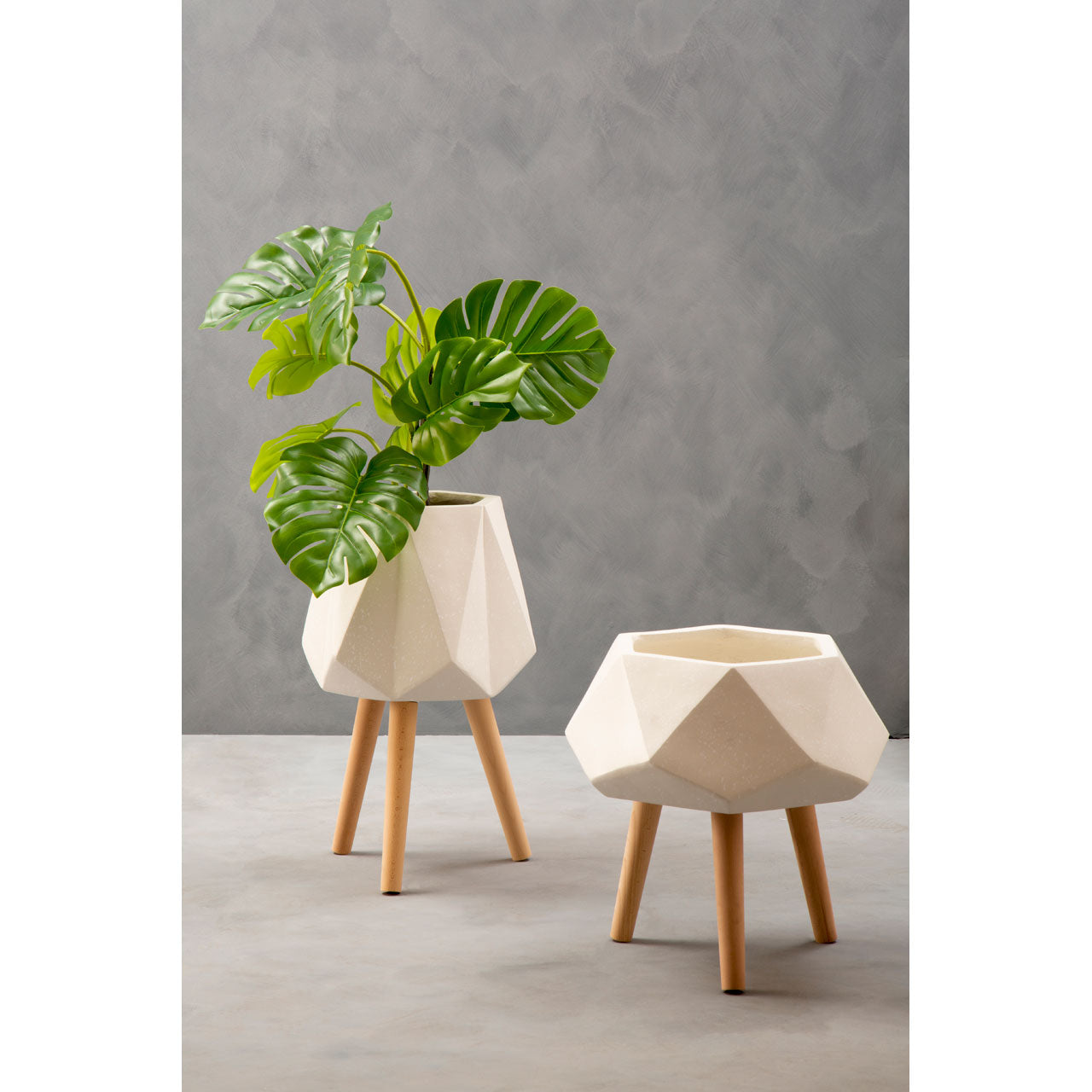 Product photograph of Olivia S Daniel Planter Multifaceted White Large from Olivia's.