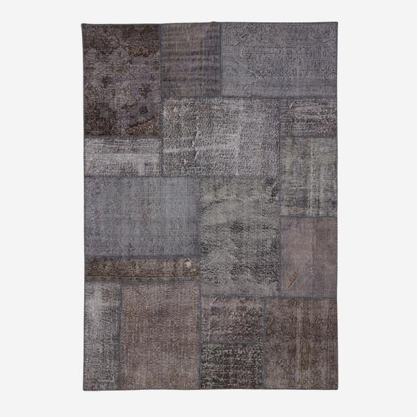 Product photograph of Andrew Martin Adel Rug Medium from Olivia's