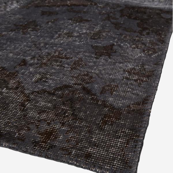 Product photograph of Andrew Martin Adel Rug Large from Olivia's.