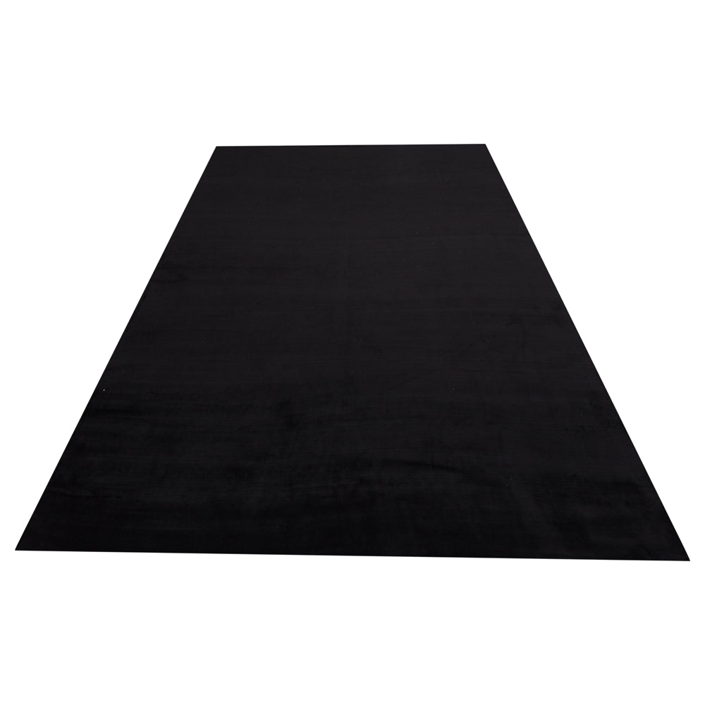 Product photograph of Richmond Tonga Carpet In Black - 200x300cm from Olivia's.