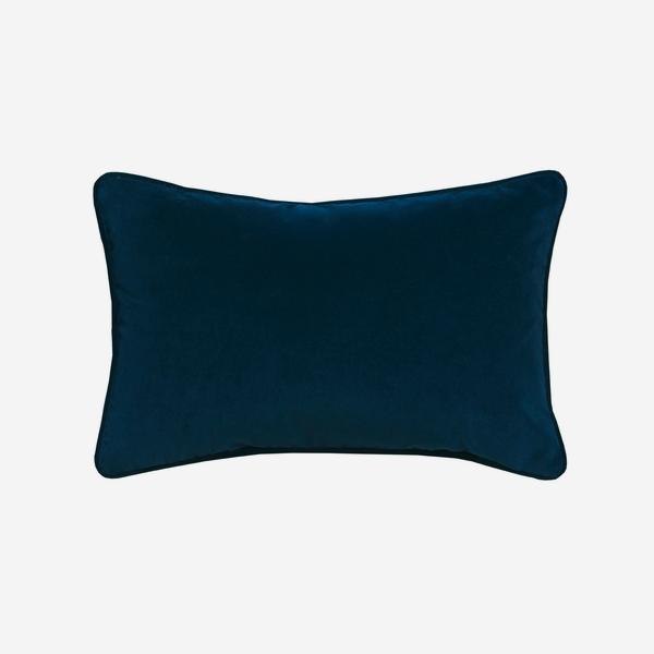 Andrew Martin Villandry 60x40 Cushion Deep Blue