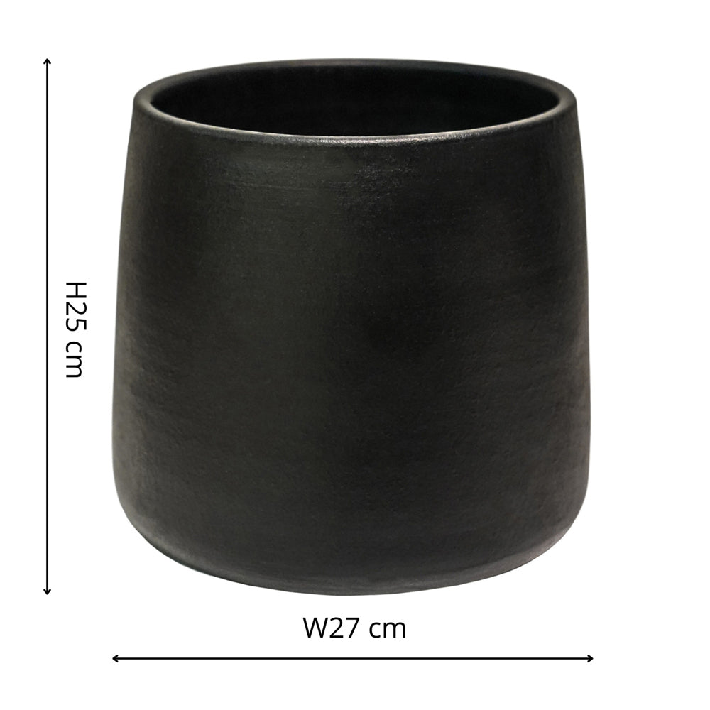 Product photograph of Ivyline Akemi Planter Carbon Black from Olivia's.
