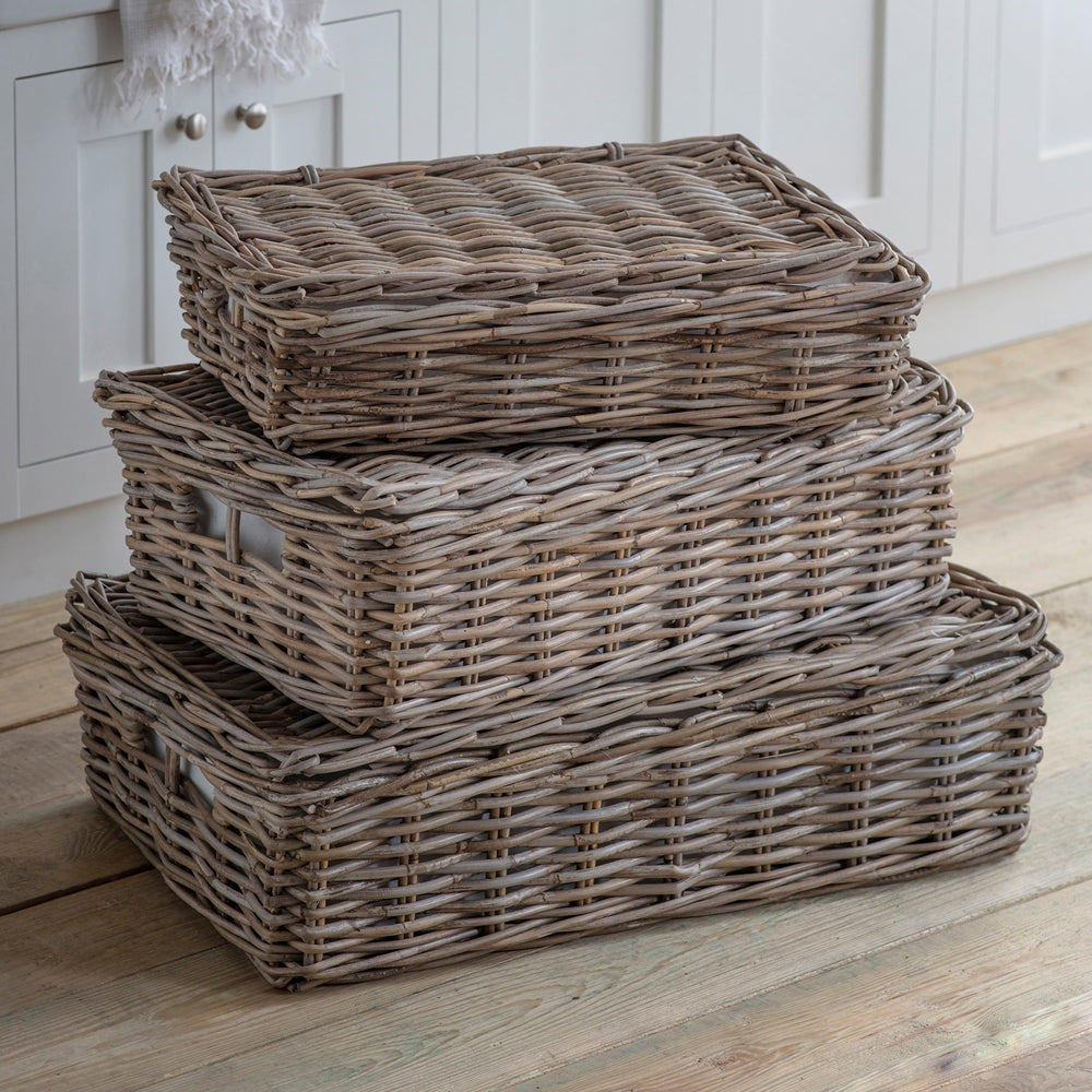 Product photograph of Garden Trading Medium Rattan Bembridge Basket With Lid from Olivia's.