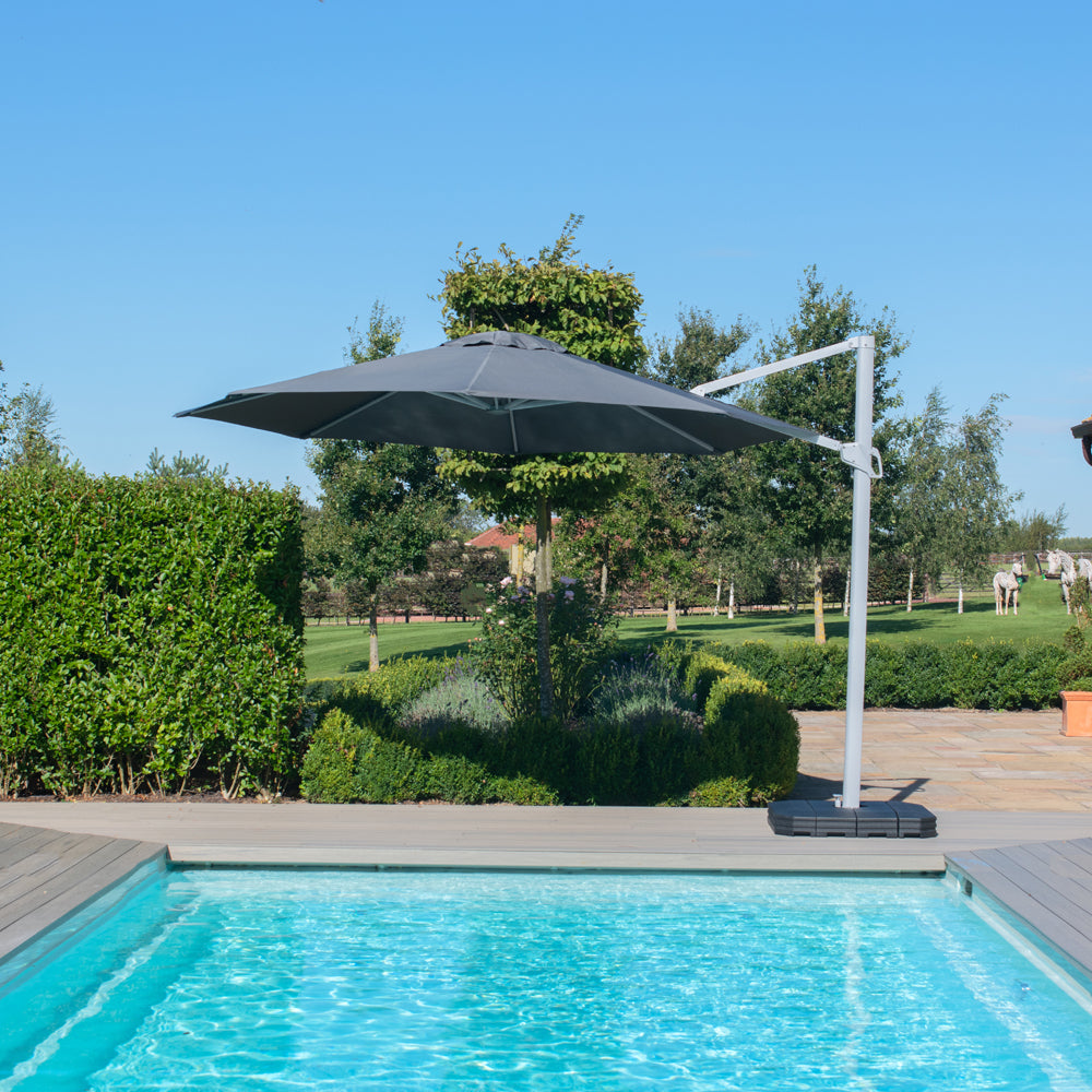 Maze Rattan Zeus Cantilever Parasol Charcoal