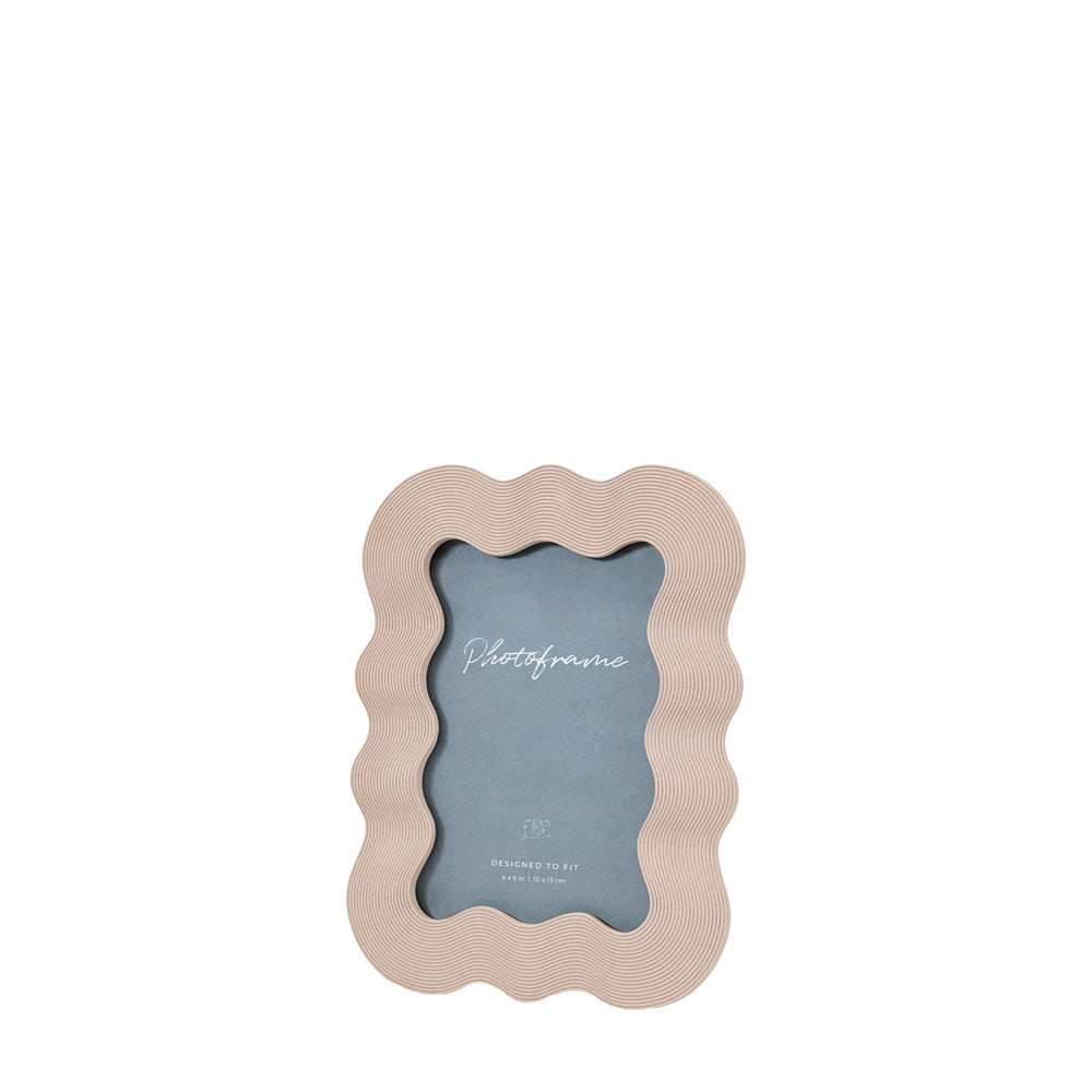 Product photograph of Gallery Interiors Curvy Photo Frame In Clay 5x7 Inch from Olivia's.