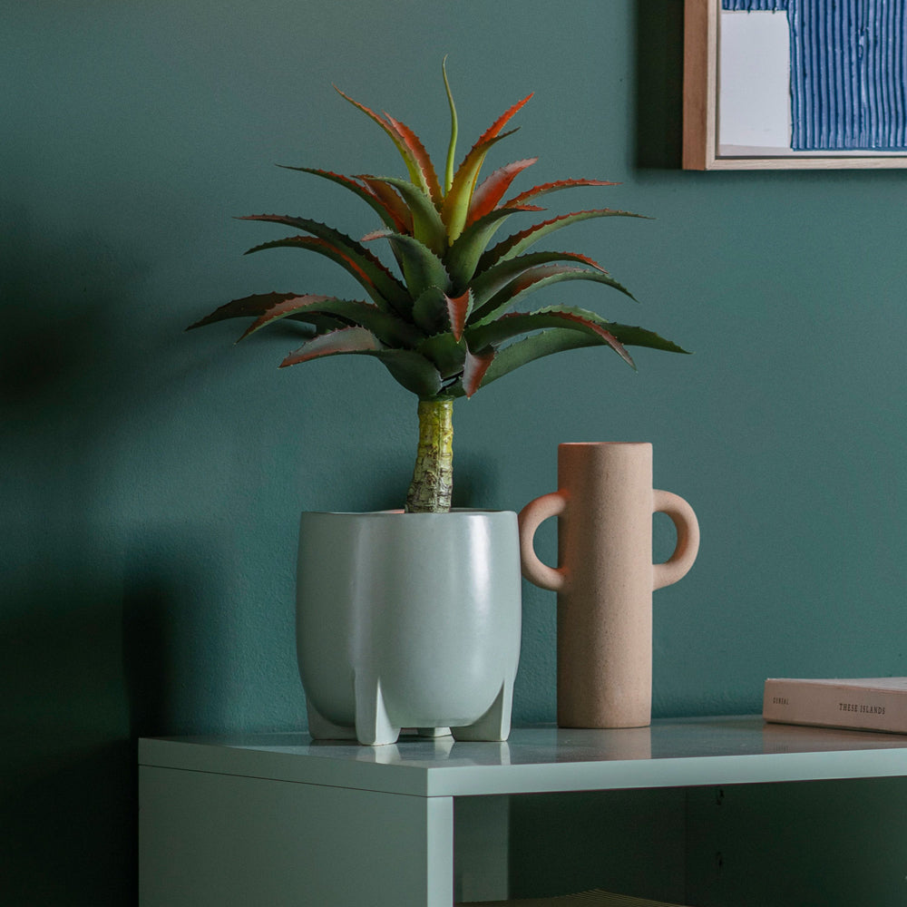 Product photograph of Gallery Interiors Asa Pot Matt Green Small from Olivia's