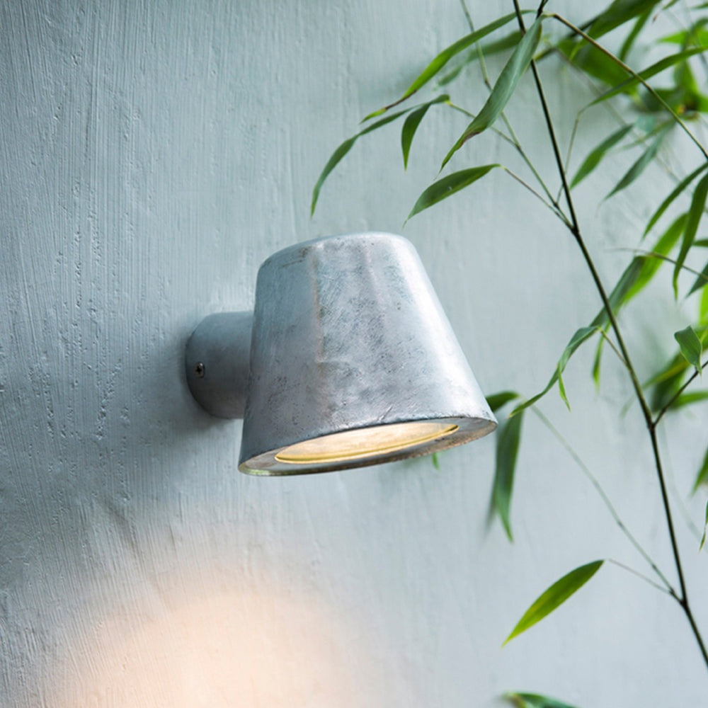 Product photograph of Garden Trading St Ives Outdoor Mast Light - Galvanised Steel from Olivia's