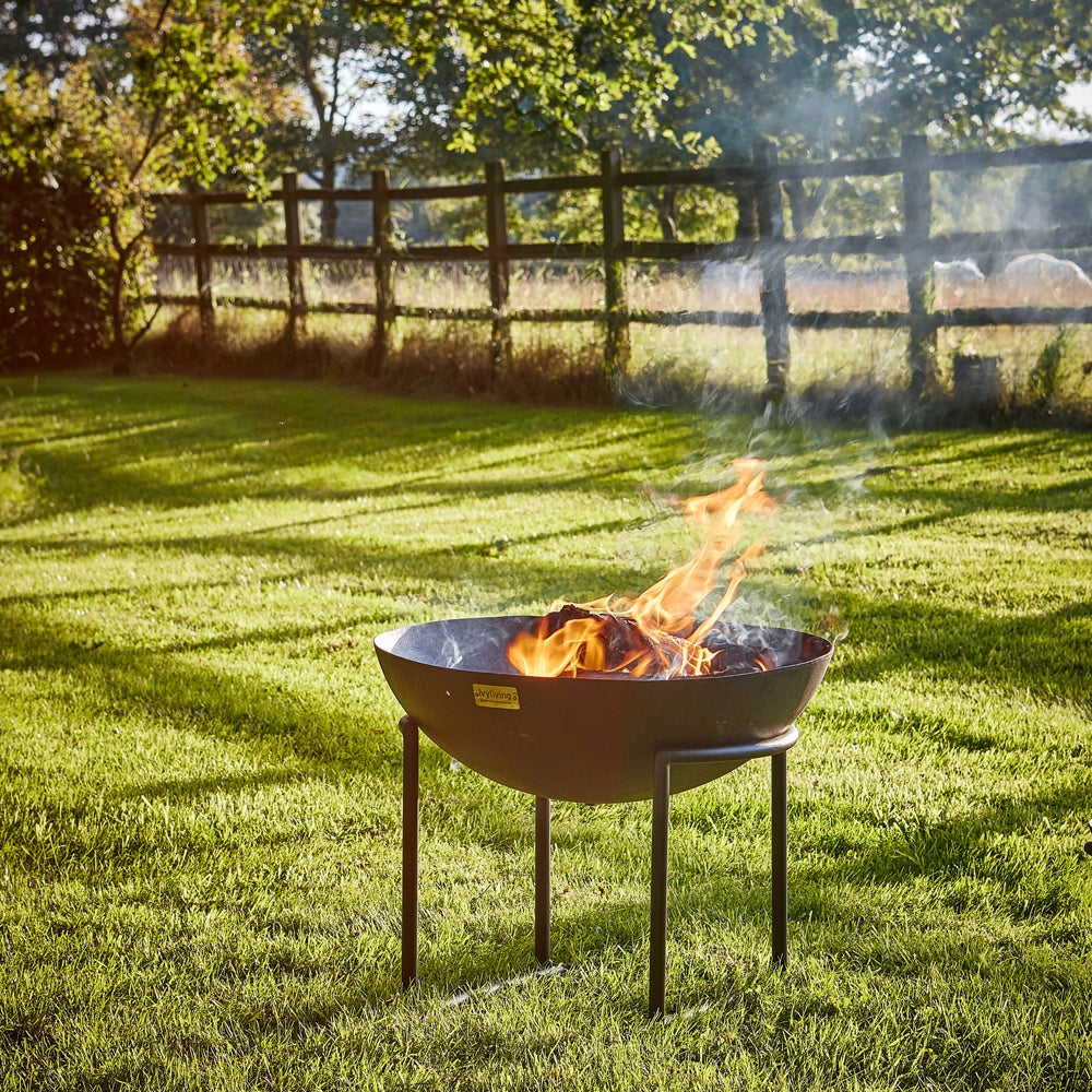 Product photograph of Ivyline Outdoor Xl Cast Iron Fire Pit In Rust from Olivia's.