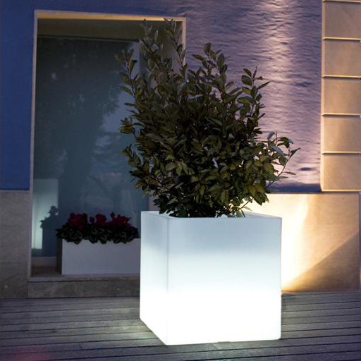 Skyline Led Planter Cube