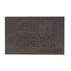 3M 05517, Wet or Dry Rubber Squeegee