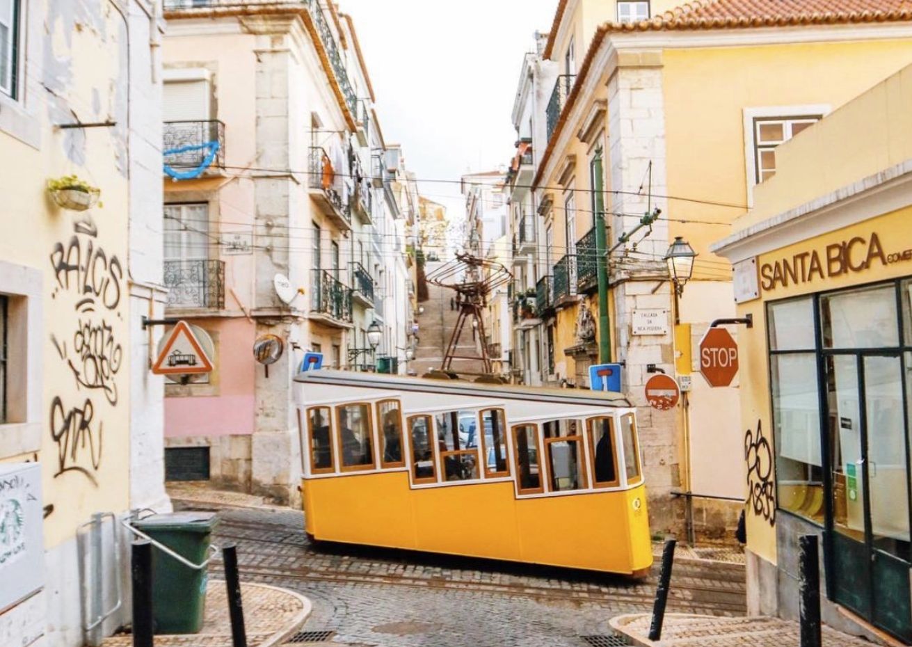 lisbon tram