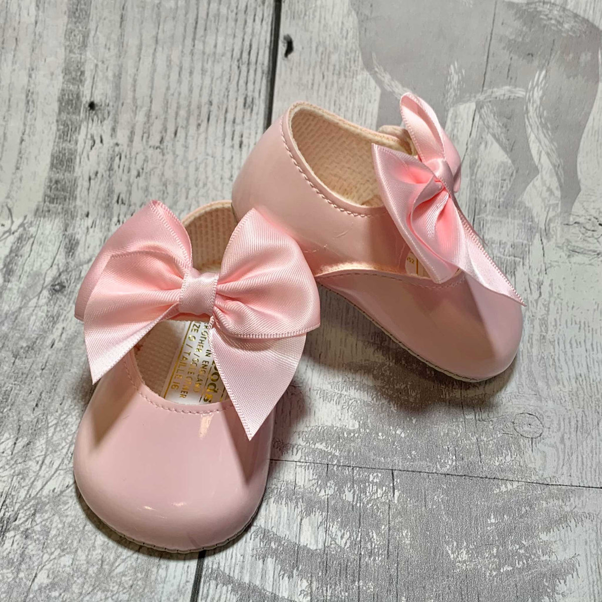 Baby Girl Shoes with Satin Ribbon Bow - Pink – Lullaby Lane Baby Shop