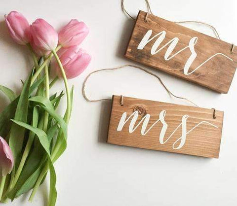 Bride & Groom Sign - eventsuppyshop.com