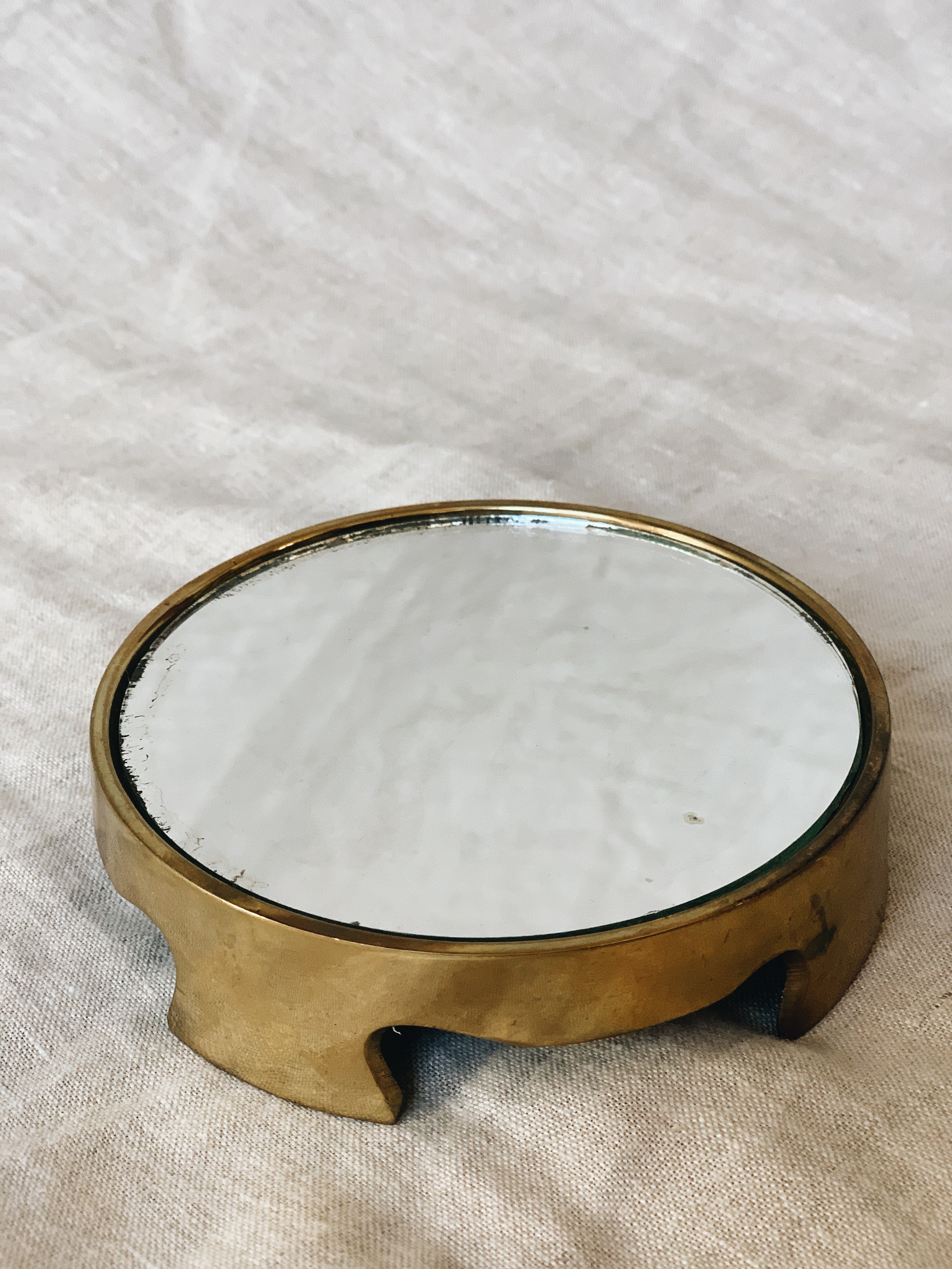 Brass Mirrored Base