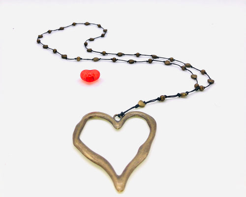 Raw Moda Hand Made Heart Necklace