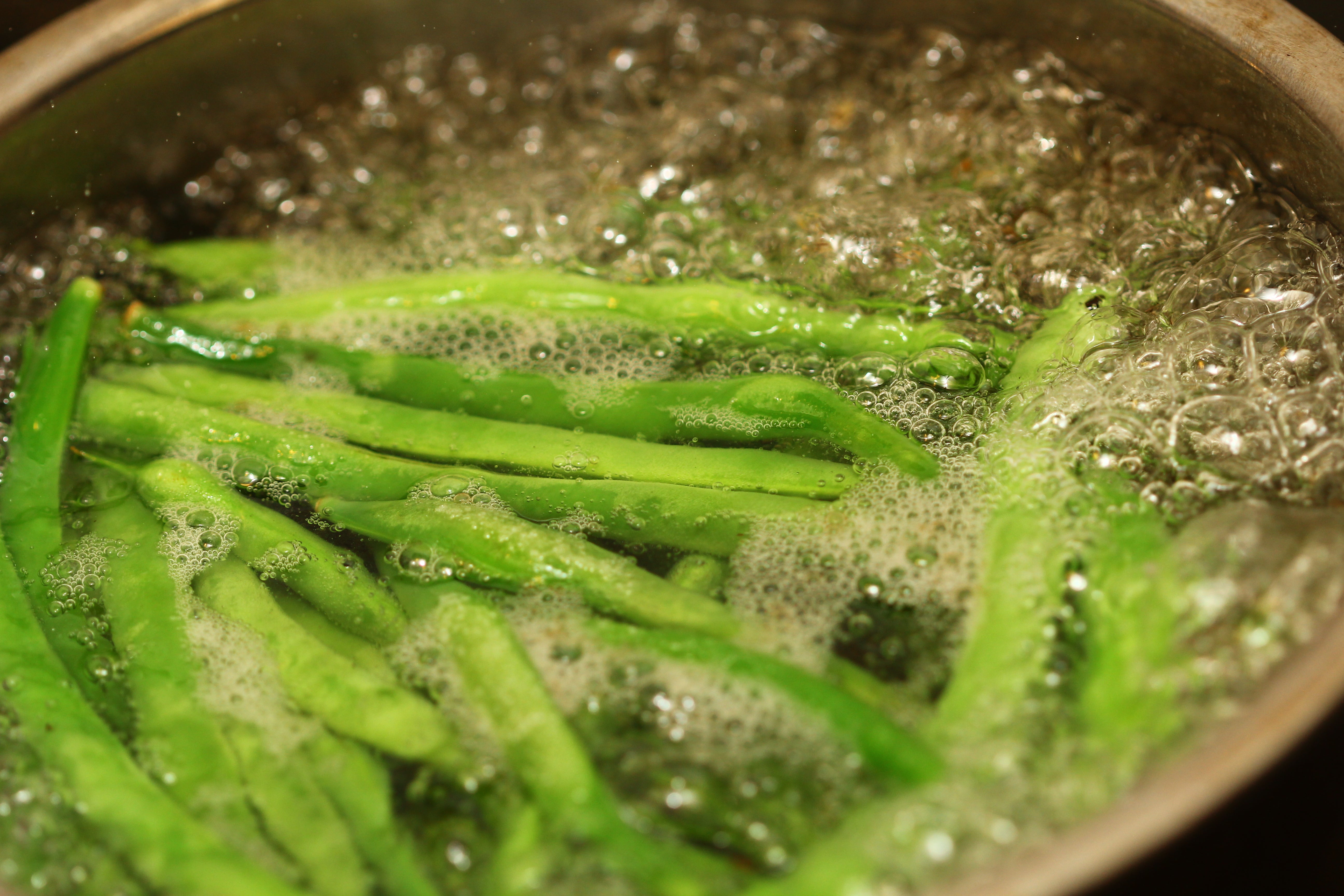 fragrant vegetable, spice and chicken stock