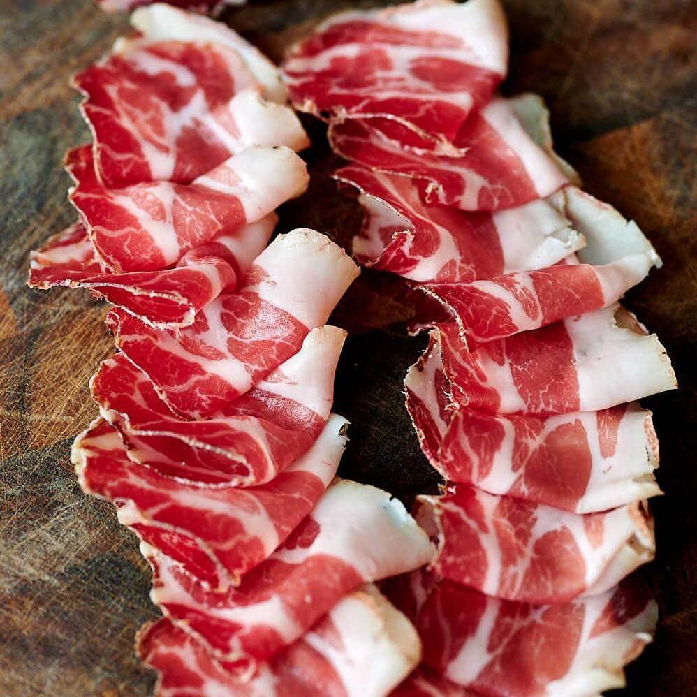 コッパ 生ハム 150g イタリア産 イタリアの味その物 ホールミート 肉好きのあなたへ