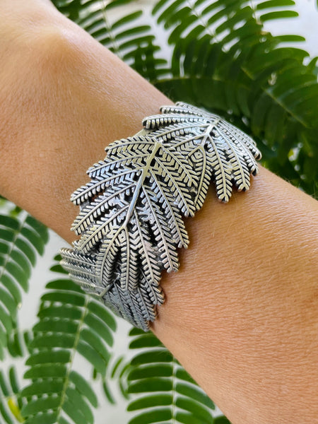 MIMOSA Handcrafted Mimosa Leaf Bracelet in Sterling Silver