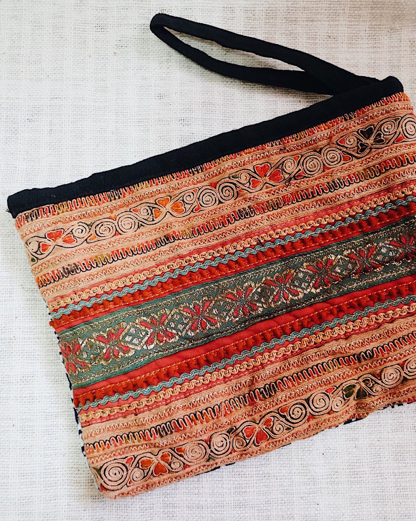 Vintage Hill Tribe Pouch | Olive & Iris