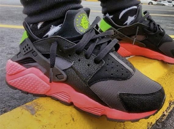 nike huarache orange