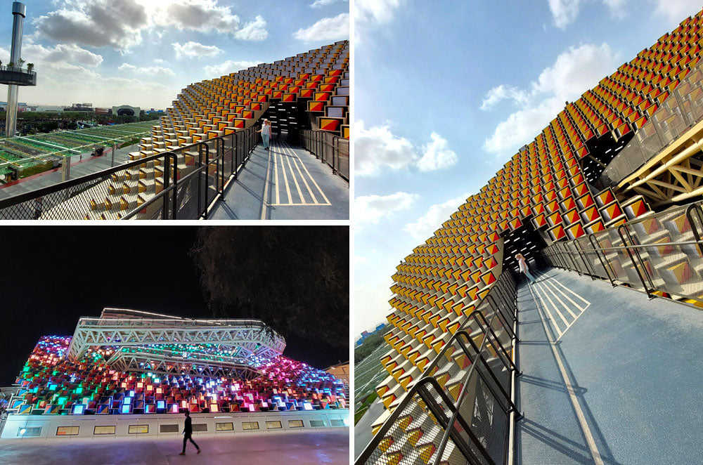 Le Pavillon de la Corée du Sud avec ses cubes multicolores et rétro-éclairés et ses passages suspendus