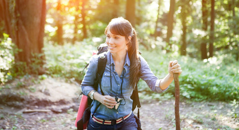 safe-hiking-outfits-for-women