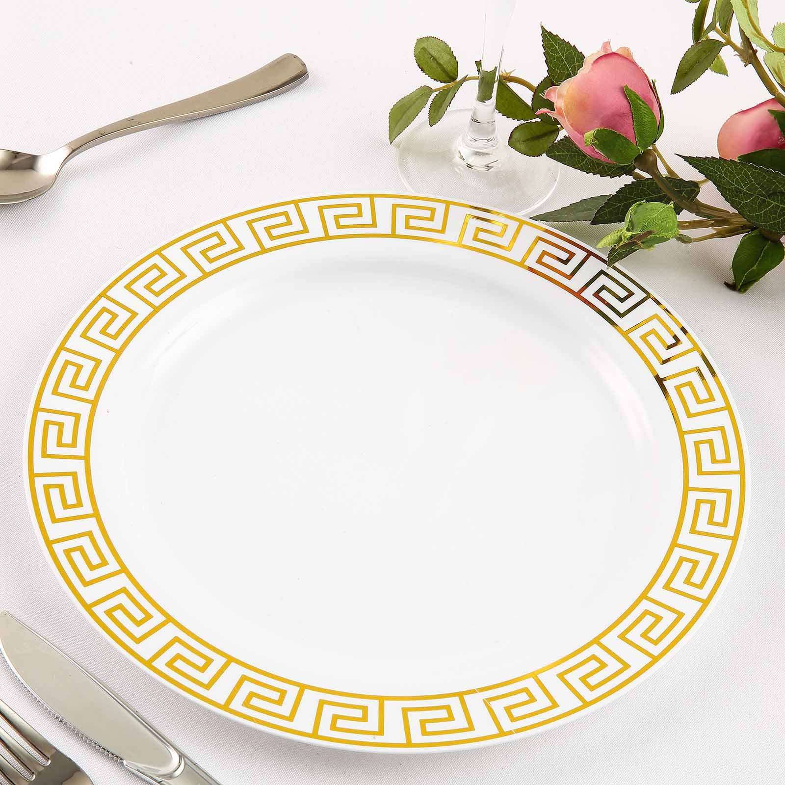 white plastic disposable plates