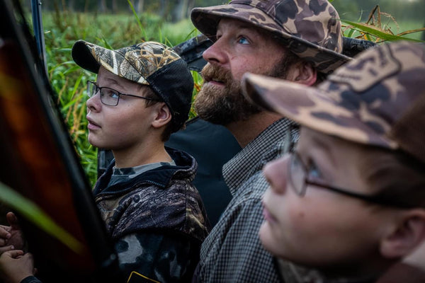 Dixie Decoys duck hunter mentoring kids