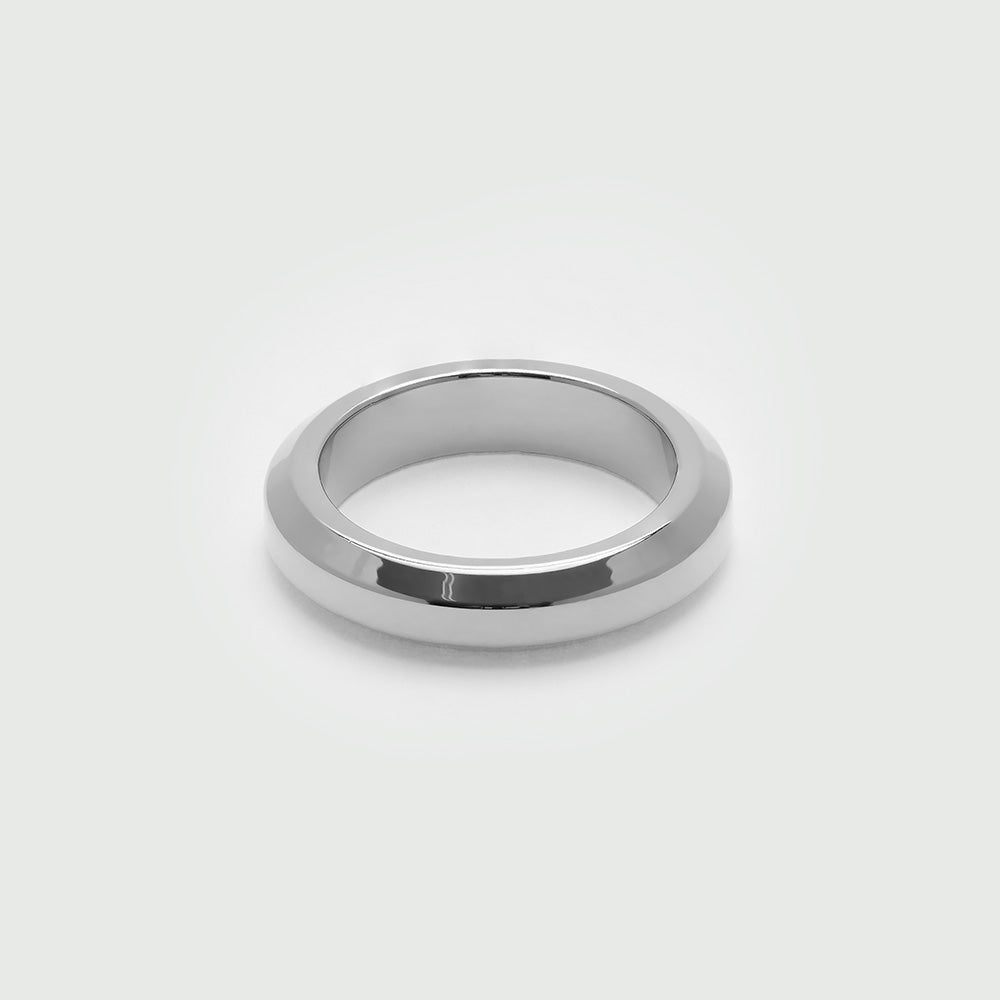LUXE Bevelled Edge Ring - Silver S/M - Orelia LUXE