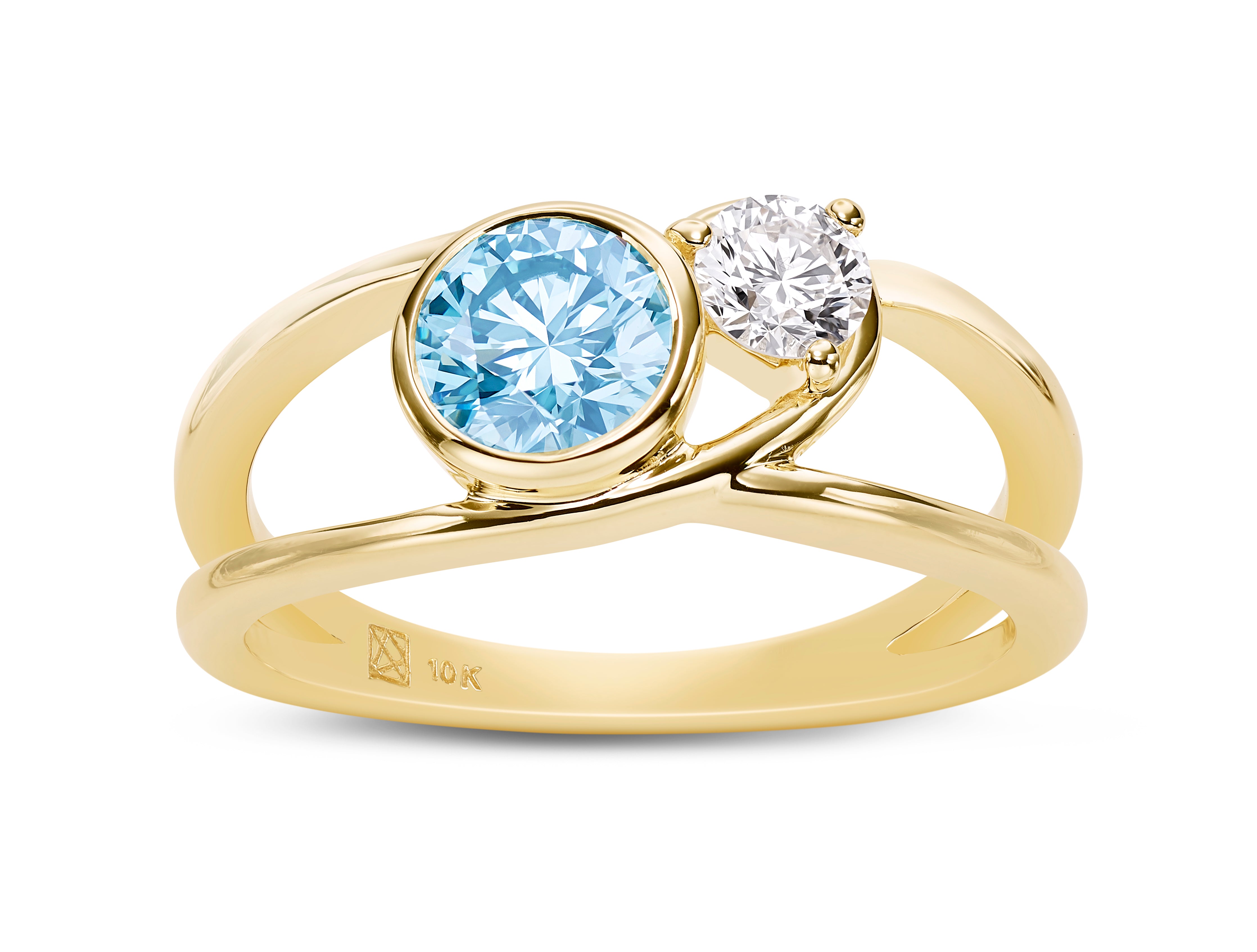 Lightbox Lab-Grown Diamond 1ct. Tw. Large Organic Twist Ring | Blue Blue / 7