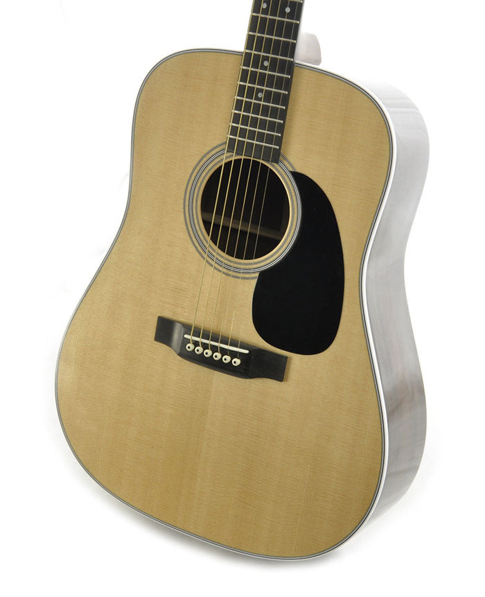 Martin d 28