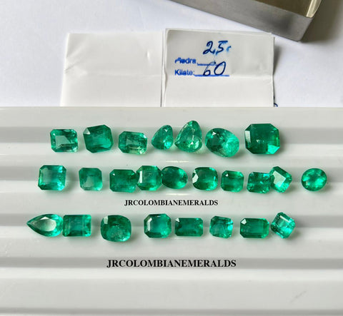 Example of Chivor Emeralds Gemstones