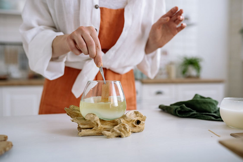 <span style="font-weight: 400;" data-mce-style="font-weight: 400;" data-mce-fragment="1">A person setting a wood wick into melted wax. Sourced from </span><a href="https://www.pexels.com/photo/a-person-putting-a-wick-on-a-candle-using-a-tweezers-7234420/" data-mce-href="https://www.pexels.com/photo/a-person-putting-a-wick-on-a-candle-using-a-tweezers-7234420/" data-mce-fragment="1"><span style="font-weight: 400;" data-mce-style="font-weight: 400;" data-mce-fragment="1">Pexels</span></a><span style="font-weight: 400;" data-mce-style="font-weight: 400;" data-mce-fragment="1">.</span>