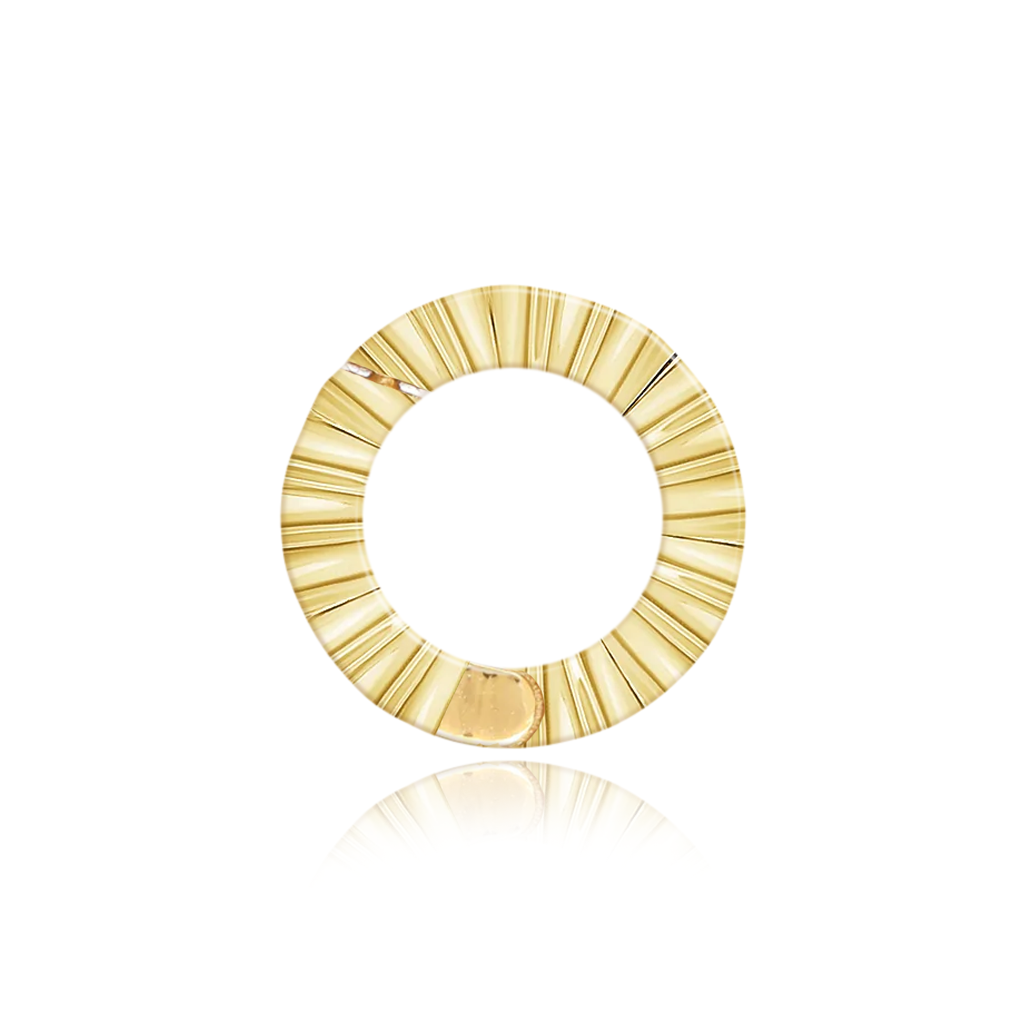 Image of Circle Striped Openable Gold Clasp