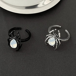 "Cuezamira" Spider Ring - Nicoletta Carlone